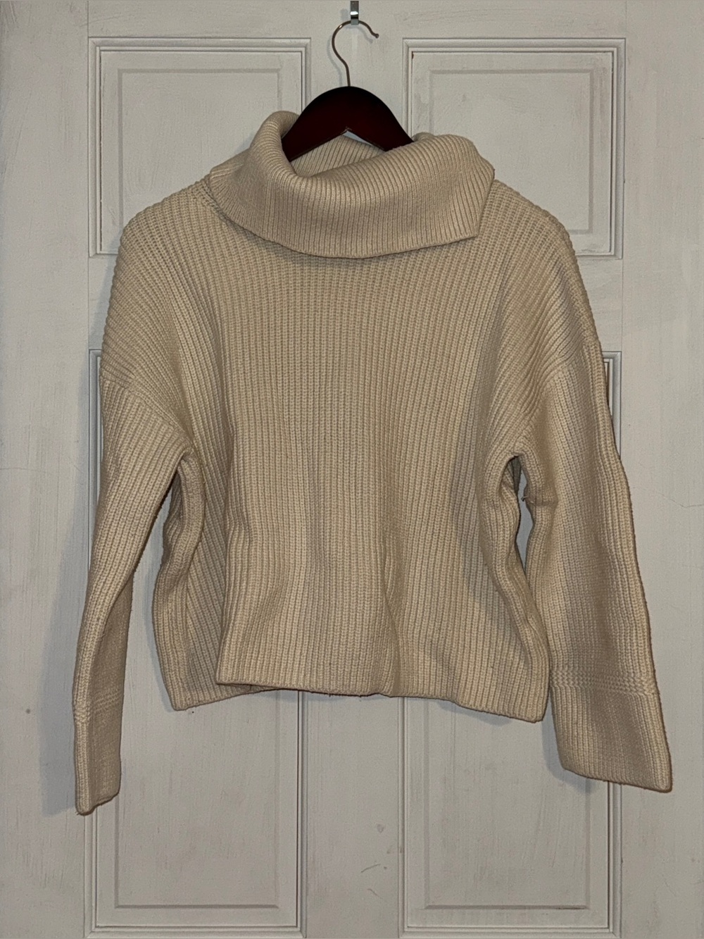 BANANA REPUBLIC Women's Ivory Ribbed Knit Turtleneck Sweater Size L